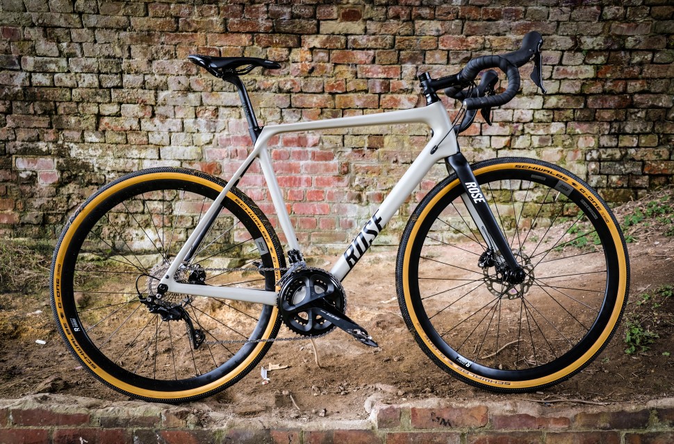 Rose gravel store bike 2019